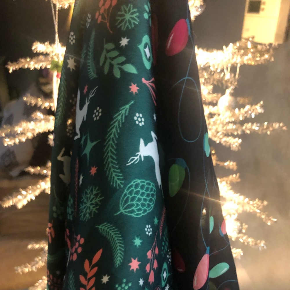 Olivia Moss Holiday Scarf